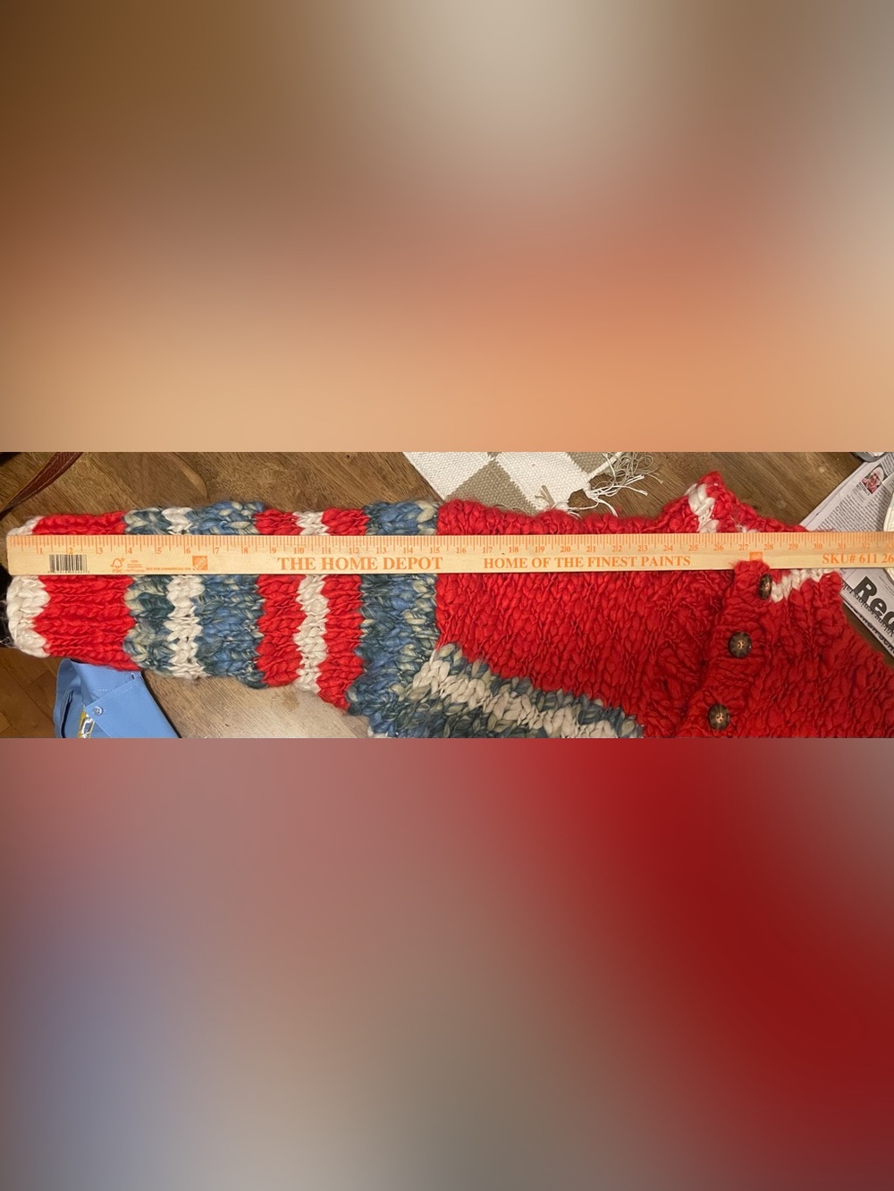 BDG SWEATER SMALL NWT❤️❤️❤️ - Picture 5 of 5